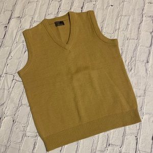 Vintage 70’s V-neck Sweater Vest JCPenny Tan M